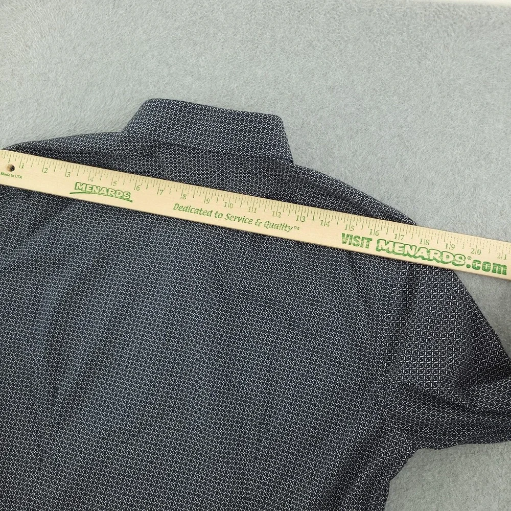 Banana Republic Dress Shirt Mens Small Geometric Athletic Fit Wrinkle Resistant